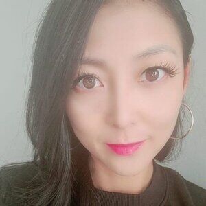 Meet your Posher, Jinhee